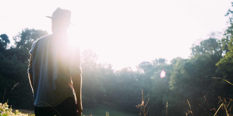 户外旅行是什么？解锁徒步与露营的终极旅行攻略